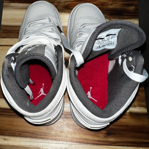 Nike Air Jordan - Picture 8 of 15